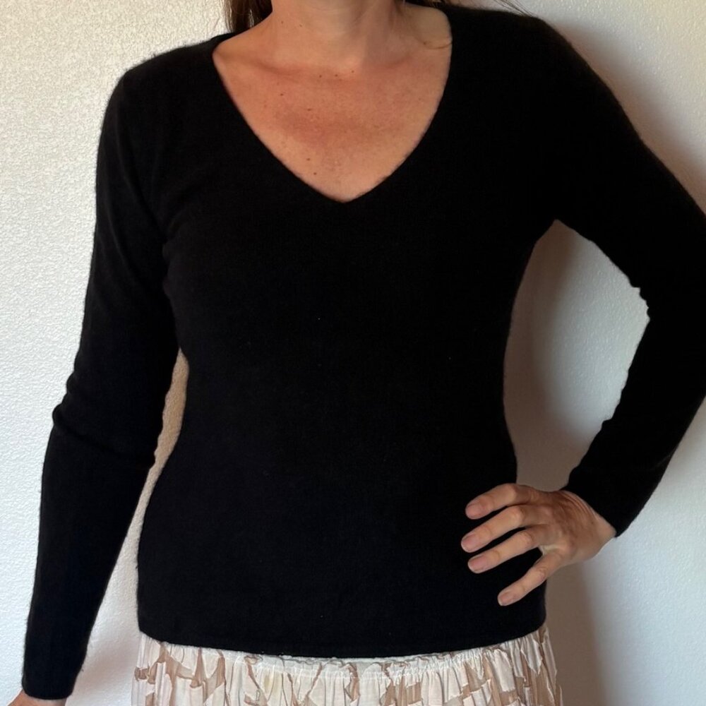 Galeries Lafayette 100% Cashmere Black V-Neck Sweater French Designer